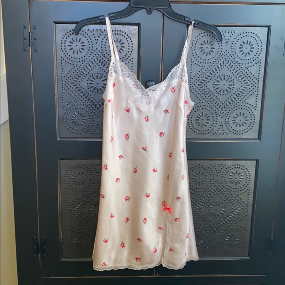 Nightgown